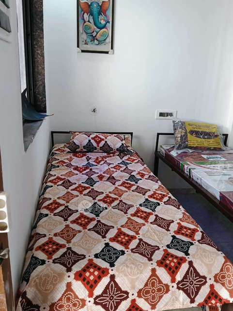 1 RK Flat In Standalone Building  for Rent  In Mahadeonagar