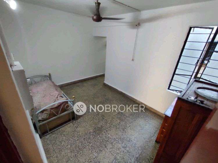 1 RK Flat In Vishrantinagar Housing Society For Sale  In Hingne Khurd