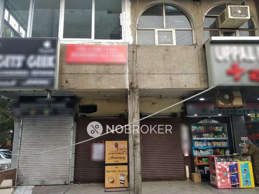 Shop in Krishna Nagar, Delhi for sale 