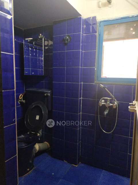 2 BHK Flat In Aditi Co-op Housing Society For Sale  In Andheri West