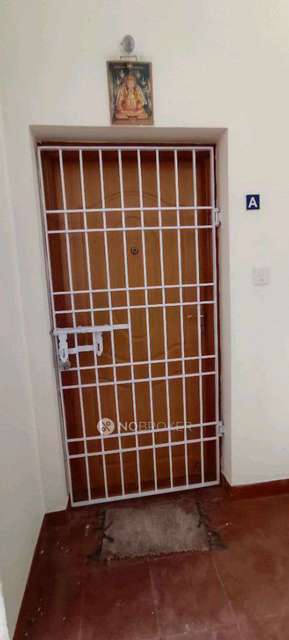 2 BHK Flat In Rajalakshmi Enclave For Sale  In Maraimalai Nagar