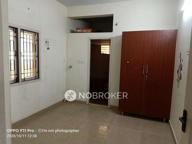 2 BHK Flat In Rajalakshmi Enclave For Sale  In Maraimalai Nagar