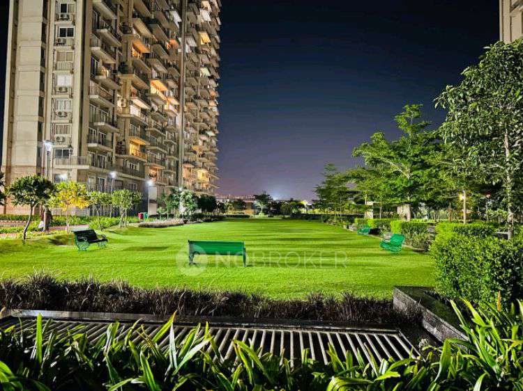 4 BHK Flat In Conscient Heritage Max  For Sale  In Sector 102