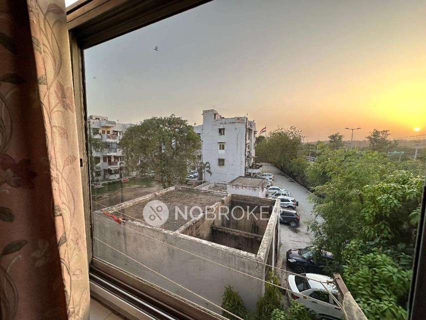 2 BHK Flat In Evershine Apartment For Sale  In Vikaspuri