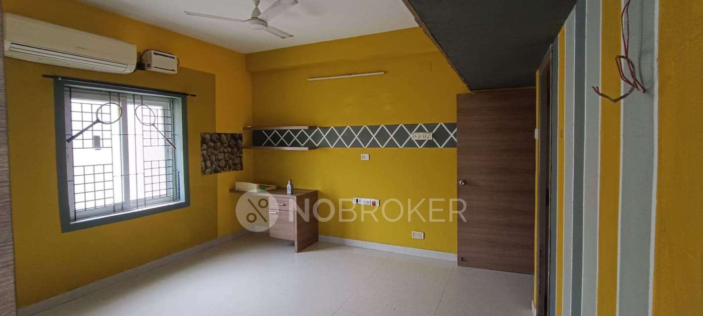 2 BHK Flat In Krishna Kudil For Sale  In Saidapet