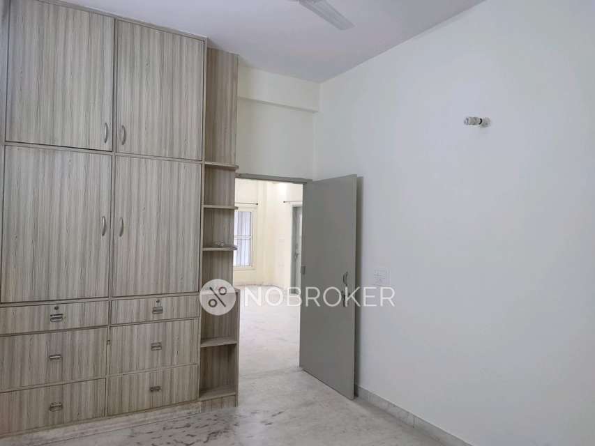 3 BHK Flat In Standalone Building  for Rent  In Sector 57