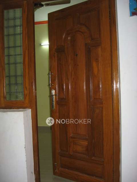 3 BHK Flat In Pg Grand  For Sale  In Medavakkam