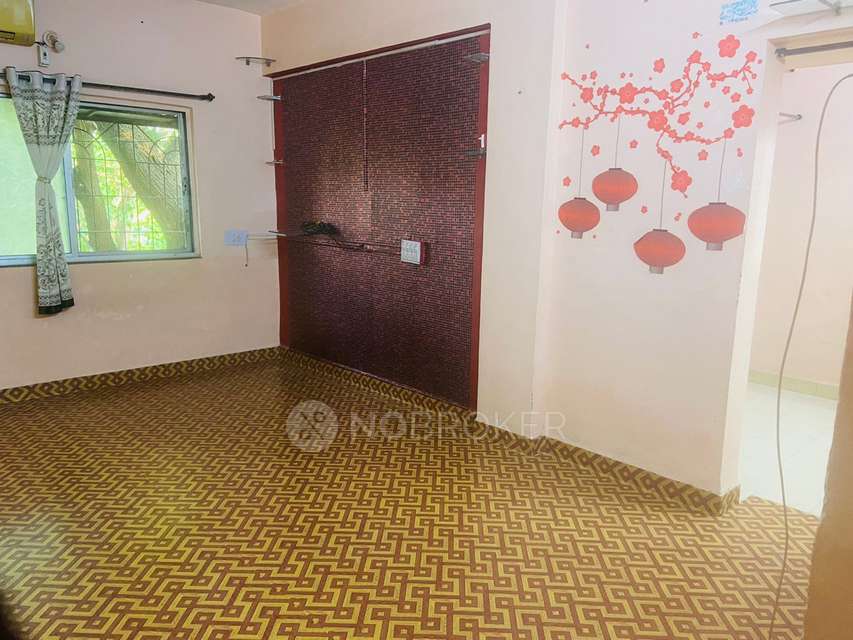 1 RK Flat In Shriniwas Residency for Rent  In Sapras Police Station