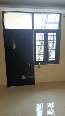1 RK Flat for Rent  In Lajpat Nagar Ii