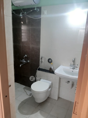 2 BHK Flat In K Raheja Vistas Phase Iii for Rent  In Mohammed Wadi