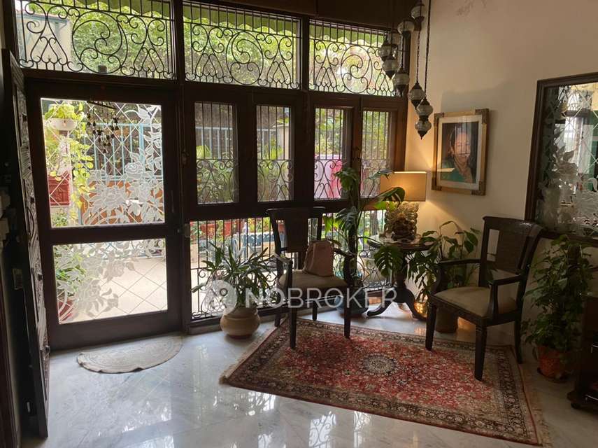 3 BHK Flat In Dda Flats For Sale  In East Of Kailash