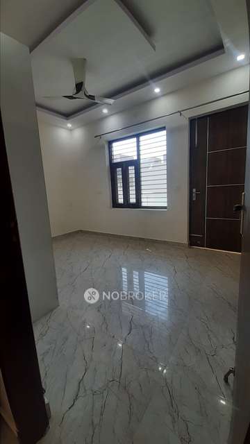 2 BHK House for Rent  In Sector 45