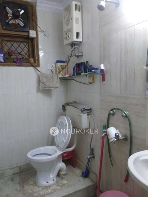 3 BHK Flat In Green Valley Apartment For Sale  In Gadaipur