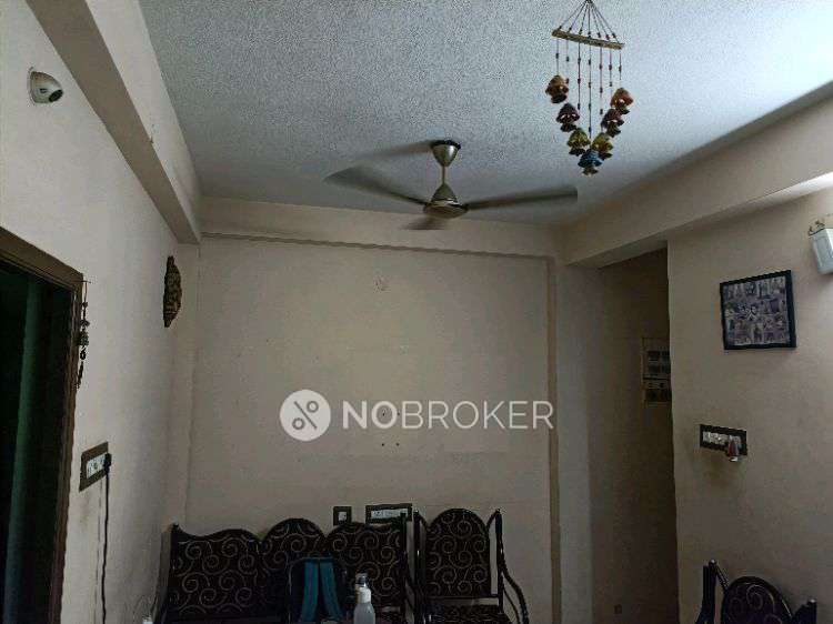 2 BHK Flat In Dev Prayag Apartments For Sale  In Padi