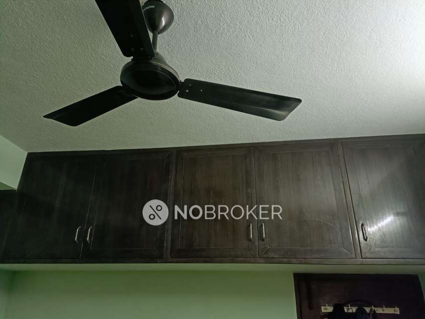 2 BHK Flat In Dev Prayag Apartments For Sale  In Padi