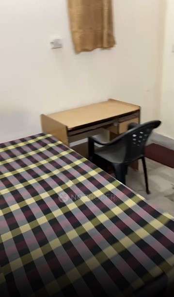 PG for Boys in Rohini