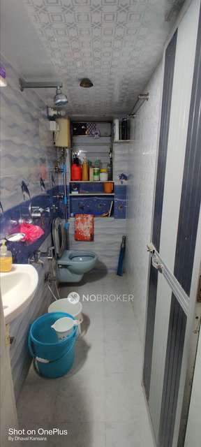 2 BHK Flat In Satyam Building, Mulund Colony West For Sale  In Mulund West