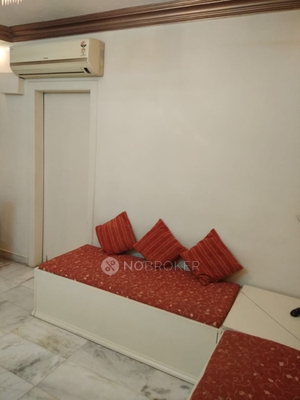 1 BHK Flat For Sale  In Juhu 