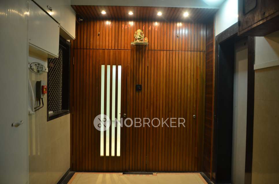 4 BHK Flat In Shirin Apartment For Sale  In Tardeo