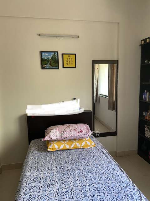 1 BHK Flat In Kumar Paradise - A2 Wing for Rent  In Magarpatta, Hadapsar