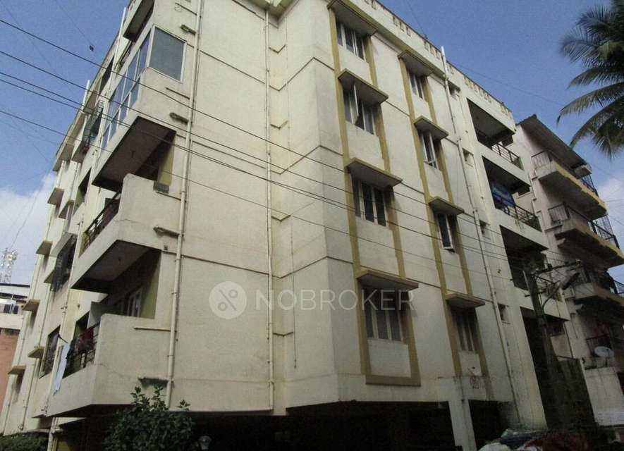 3 BHK Flat In Priyanka Castle for Lease  In Murgesh Pallya