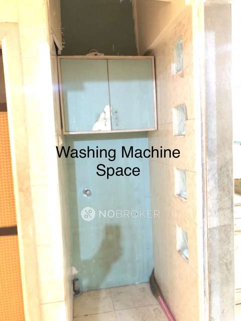 1 BHK Flat In Nakshatra Cooperative Housing Society For Sale  In Mulund East