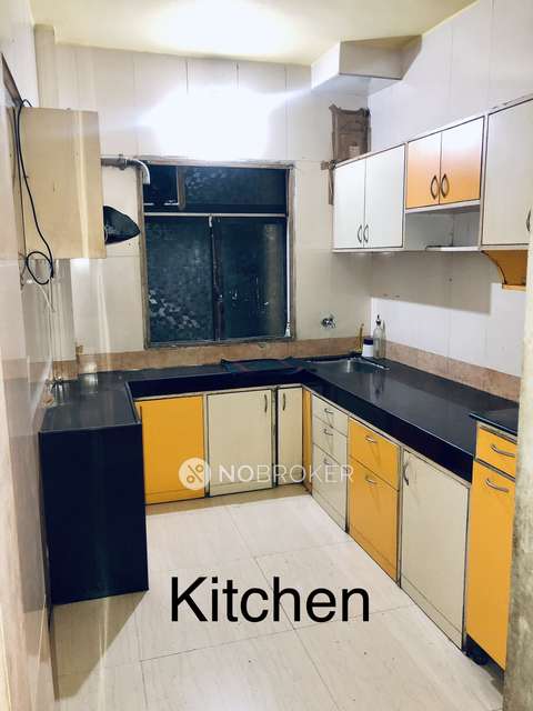 1 BHK Flat In Nakshatra Cooperative Housing Society For Sale  In Mulund East