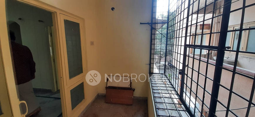 2 BHK Flat In Laxmi Narsimha Nivas  for Rent  In Khairatabad