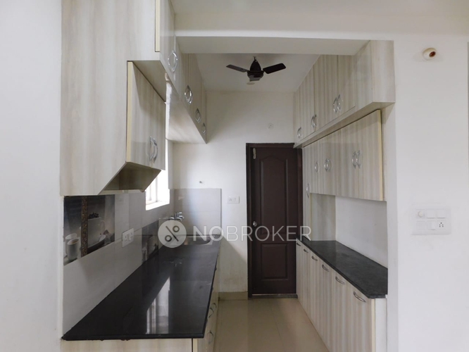 Aakriti Honey Dew Tellapur Rent WITHOUT BROKERAGE Semifurnished 3