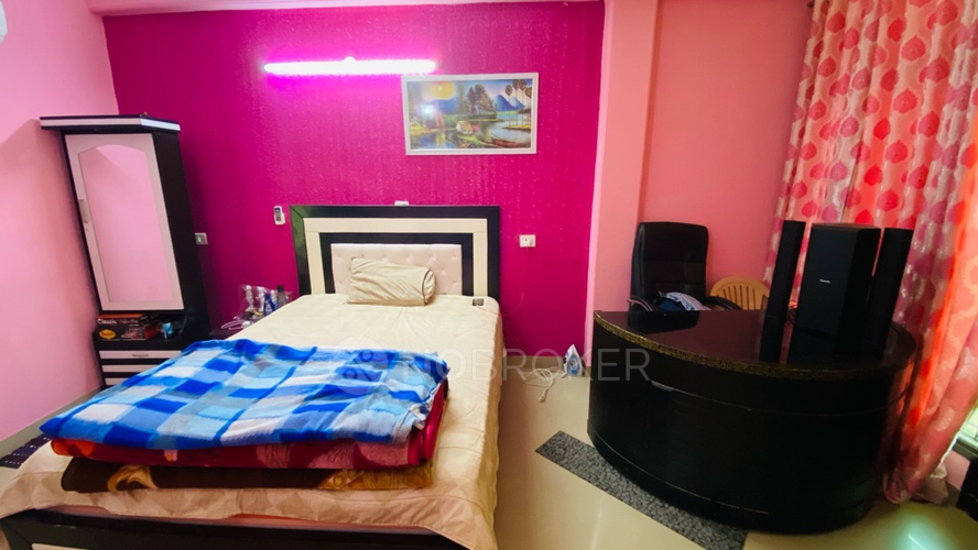 Mayfield Gardens Sector 51 Without Brokerage Semifurnished 3 BHK