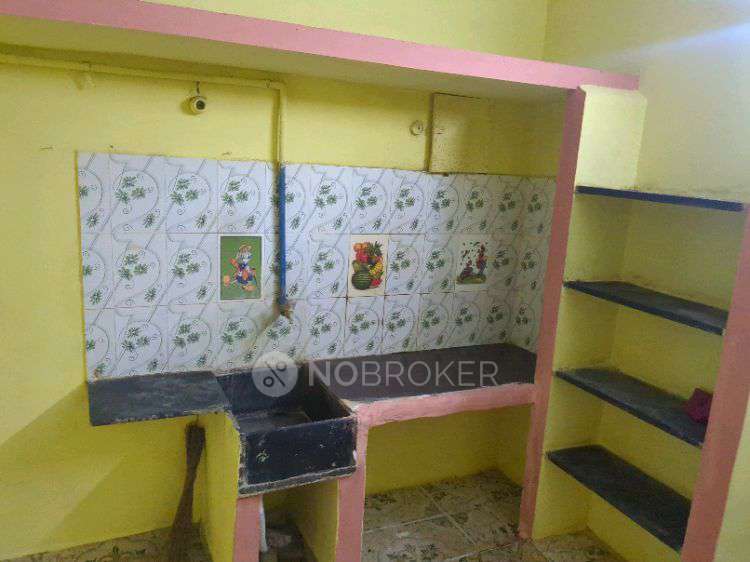 1 RK Flat In  Standalone Building  for Lease  In Mylapore