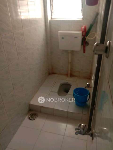 1 RK Flat In Ganesh Building for Rent  In Kothrud