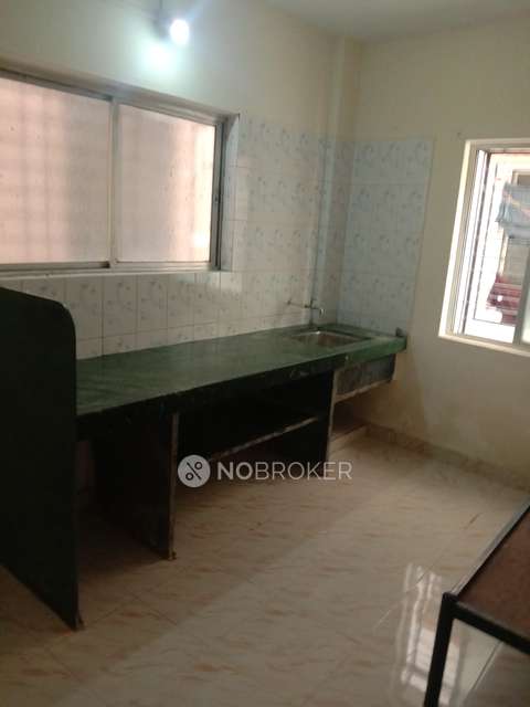 1 RK Flat In Ganesh Building for Rent  In Kothrud