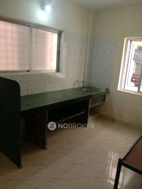 1 RK Flat In Ganesh Building for Rent  In Kothrud