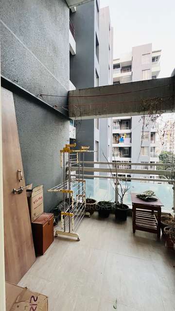 2 BHK Flat In Austin Plaza for Rent  In Wakad