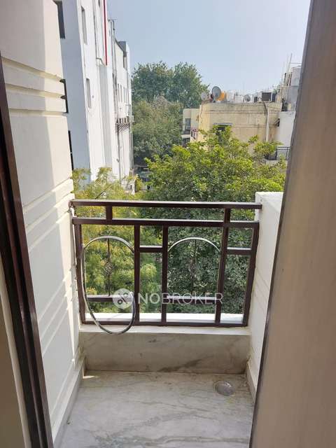 1 BHK Flat For Sale  In Rohini
