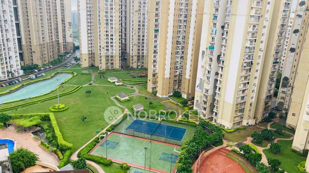 2 BHK Flat In Paras Tierea For Sale  In Sector-137