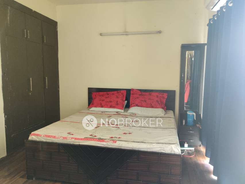 2 BHK Flat In Paras Tierea For Sale  In Sector-137