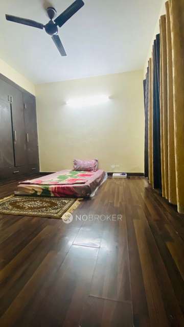 2 BHK Flat In Paras Tierea For Sale  In Sector-137