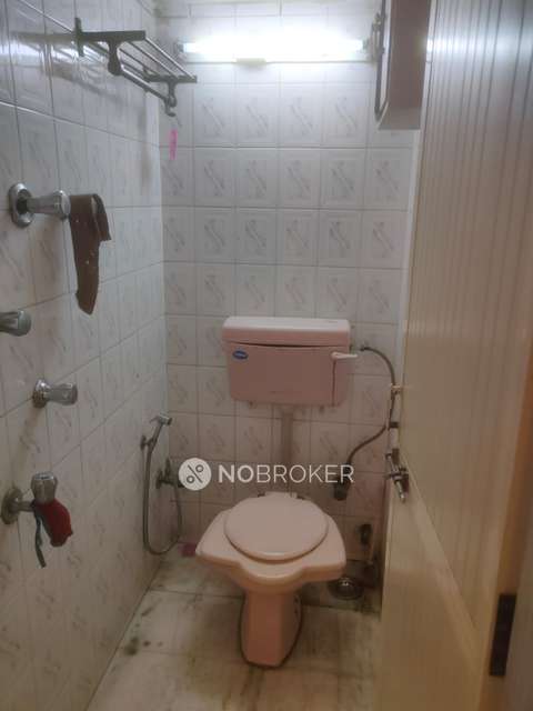 1 BHK Flat In Abhishek Chs  For Sale  In  Bharat Nagar