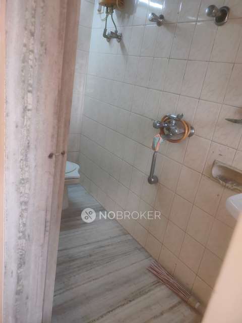 1 BHK Flat In Abhishek Chs  For Sale  In  Bharat Nagar