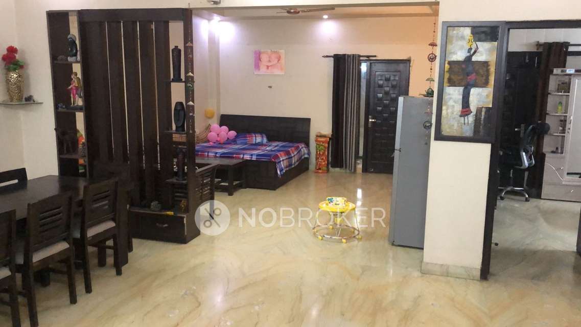 4 BHK Flat In Shubh Enclave For Sale  In Rohini Sector 19