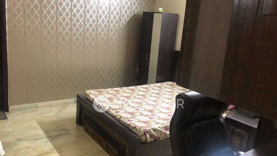 4 BHK Flat In Shubh Enclave For Sale  In Rohini Sector 19