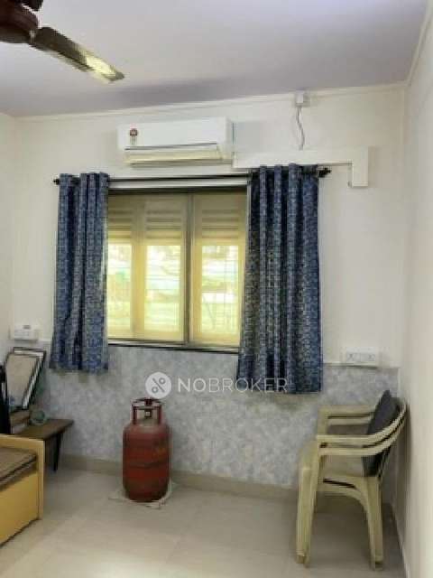 1 BHK Flat In Ajay Shopping Center For Sale  In Matunga West