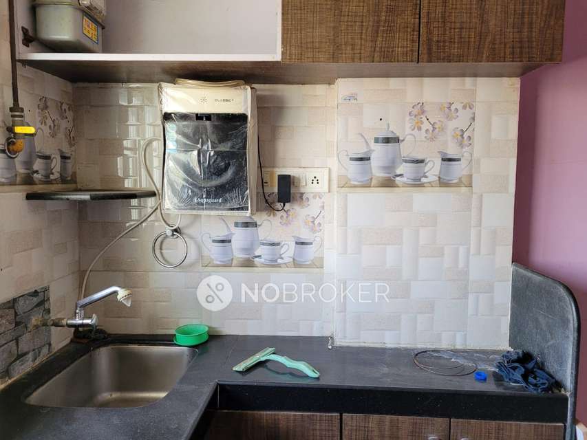 1 RK Flat In Nirmal  Niwas  For Sale  In Bhandup