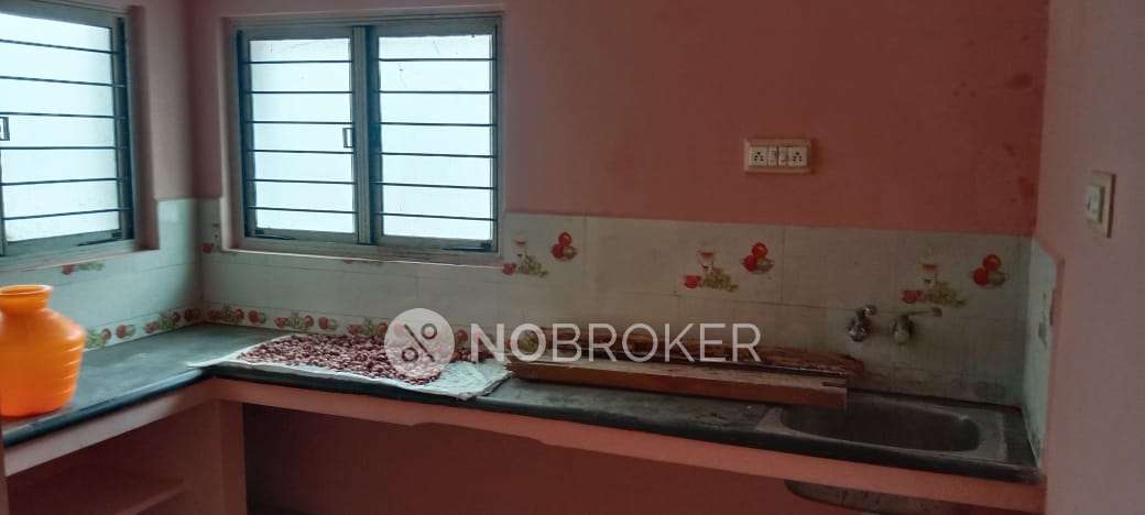 2 BHK House for Rent  In Selaiyur