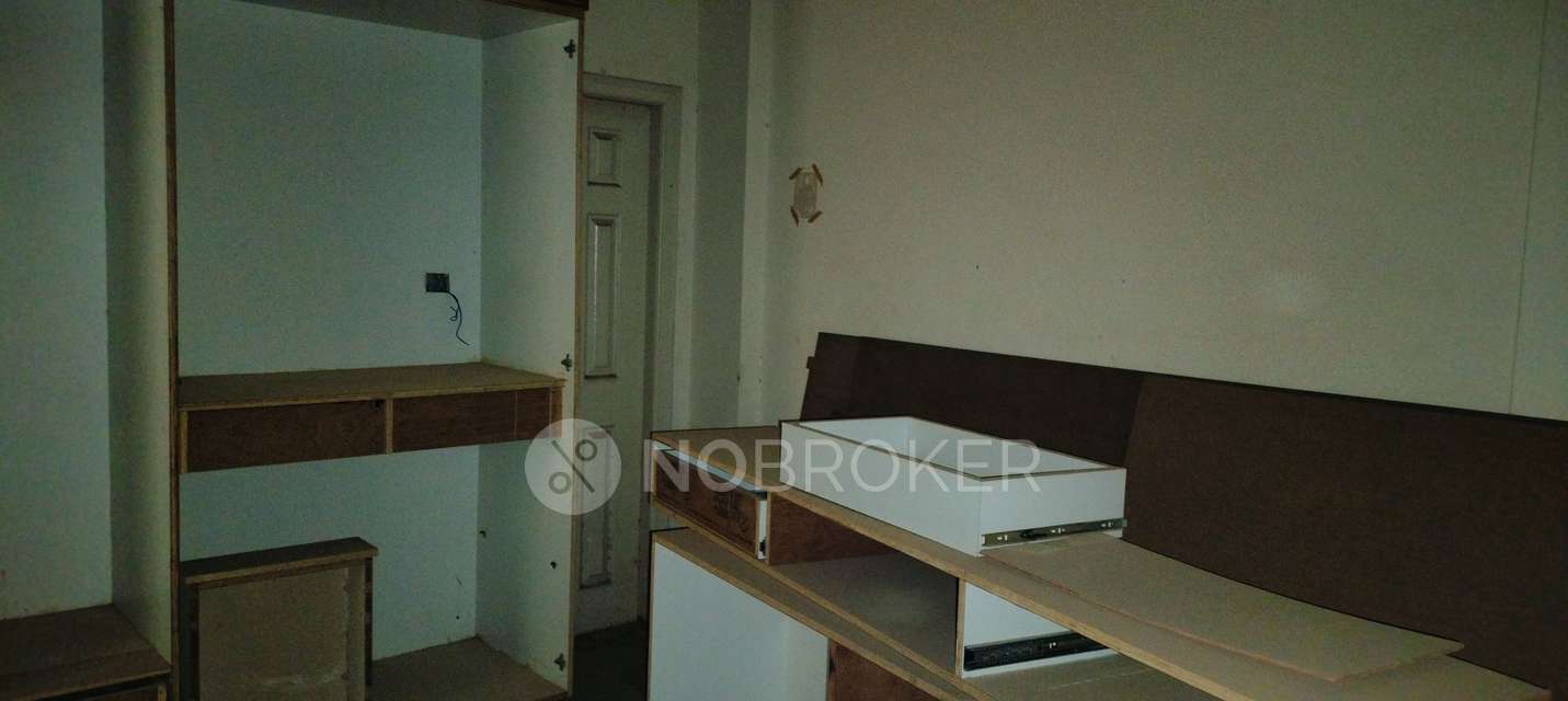 2 BHK Flat In Sree Surya Emerald For Sale  In Thubarahalli