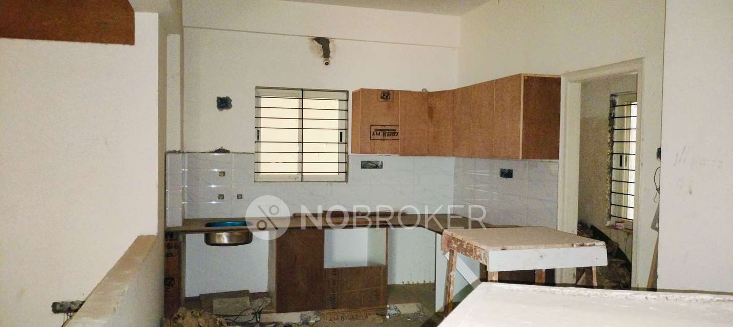 2 BHK Flat In Sree Surya Emerald For Sale  In Thubarahalli
