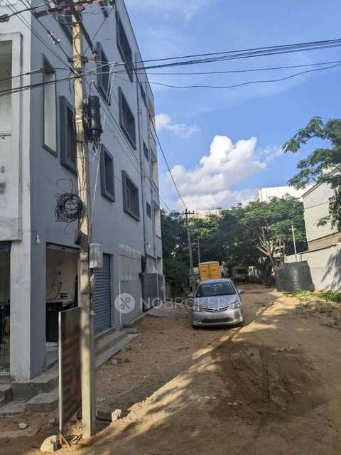 4+ BHK Flat For Sale  In Nallagandla
