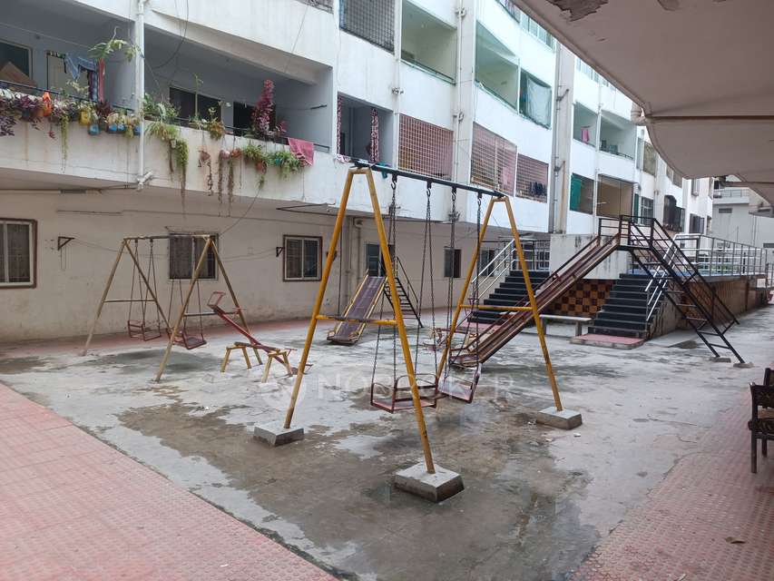 2 BHK Flat In Eswari Enclave, Hebbal For Sale  In Hebbal